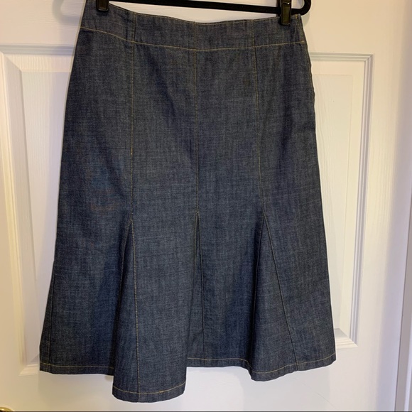 Harold's Dresses & Skirts - Harold’s NWOT Dark Dress Denim Skirt Size 6